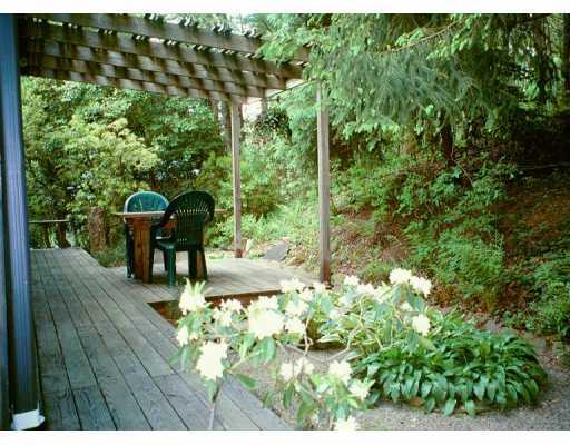 710 Old Mill Road Fox Chapel, PA 15238 - Photo 5 of 8 Patio/Deck.