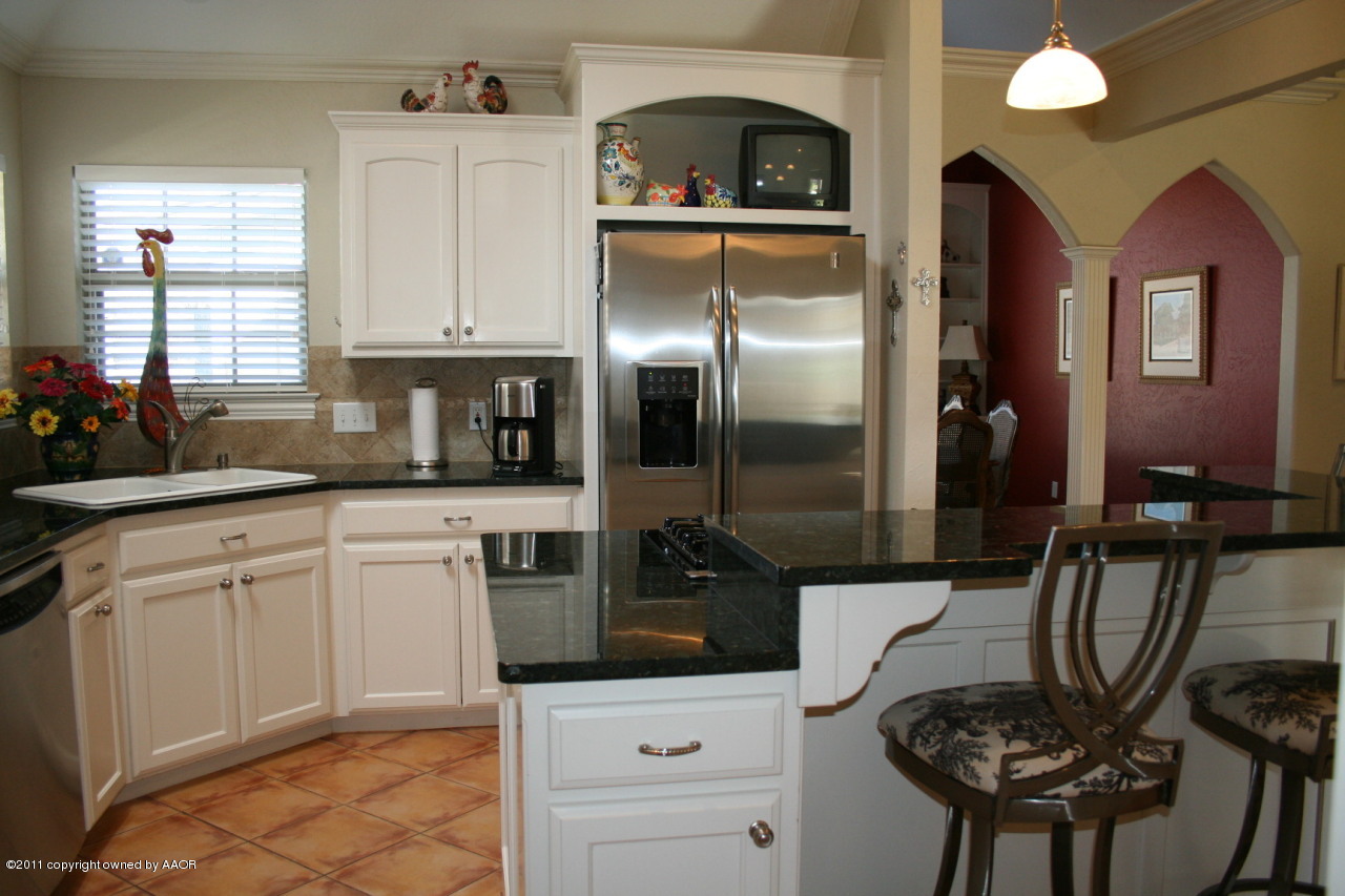 6006 Riley Elizabeth Place Amarillo, TX 79119 - Photo 13 of 42 Kitchen