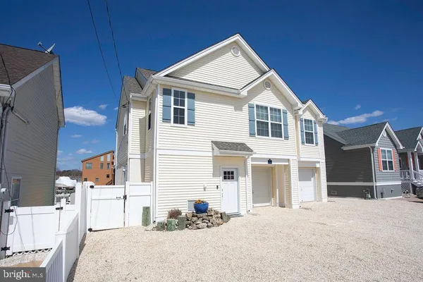 $985,000 | 76 Claudia Lane, Manahawkin, NJ 08050