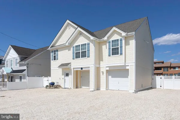 $985,000 | 76 Claudia Lane, Manahawkin, NJ 08050