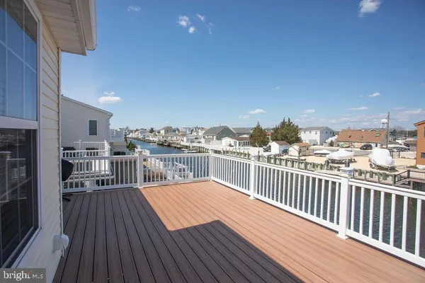 $985,000 | 76 Claudia Lane, Manahawkin, NJ 08050