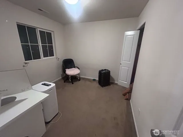 $599,900 | 437 20th Street Northwest, Puyallup, WA 98371