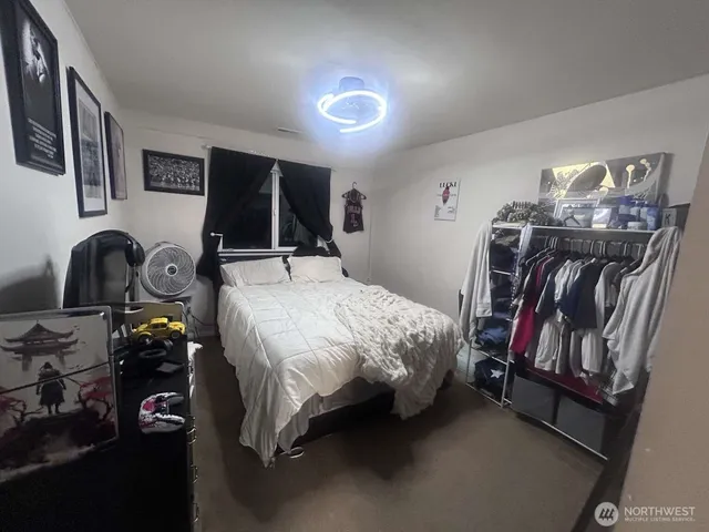 $599,900 | 437 20th Street Northwest, Puyallup, WA 98371