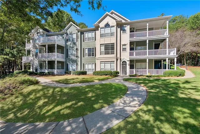 $1,606 | 10055 Jones Bridge Road, Unit 206, Johns Creek, GA 30022