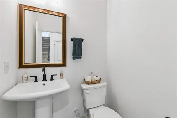 $499,000 | 1512 Gentle Crk Lane, Fort Worth, TX 76052