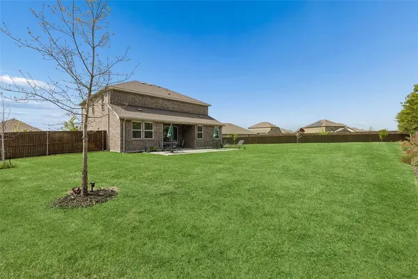 $499,000 | 1512 Gentle Crk Lane, Fort Worth, TX 76052