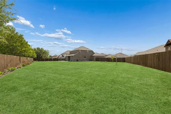 $499,000 | 1512 Gentle Crk Lane, Fort Worth, TX 76052