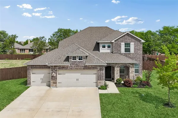 $499,000 | 1512 Gentle Crk Lane, Fort Worth, TX 76052