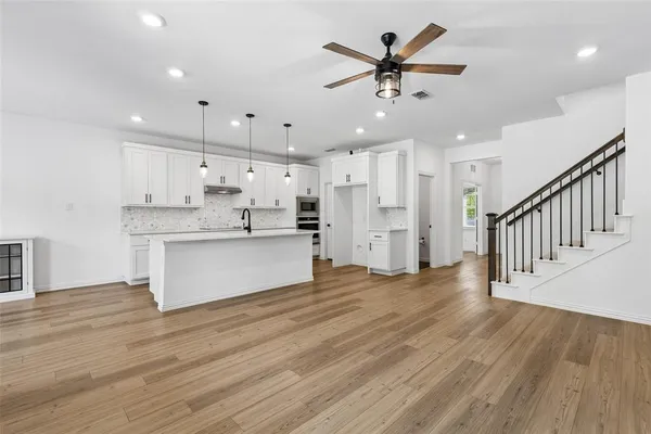 $499,000 | 1512 Gentle Crk Lane, Fort Worth, TX 76052