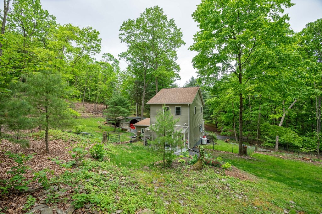 17067 Smith Valley Road Mapleton Depot, PA 17052 - Photo 4 of 54 Gallery Image 4