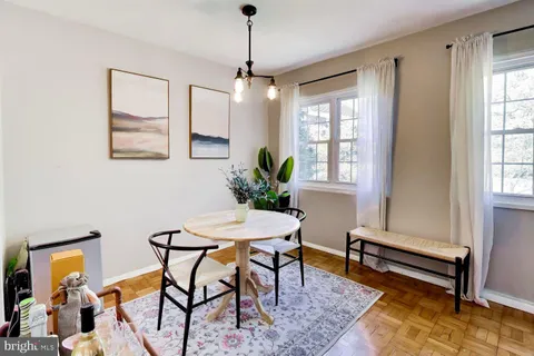 $324,900 | 3442 Martha Custis Drive, Alexandria, VA 22302
