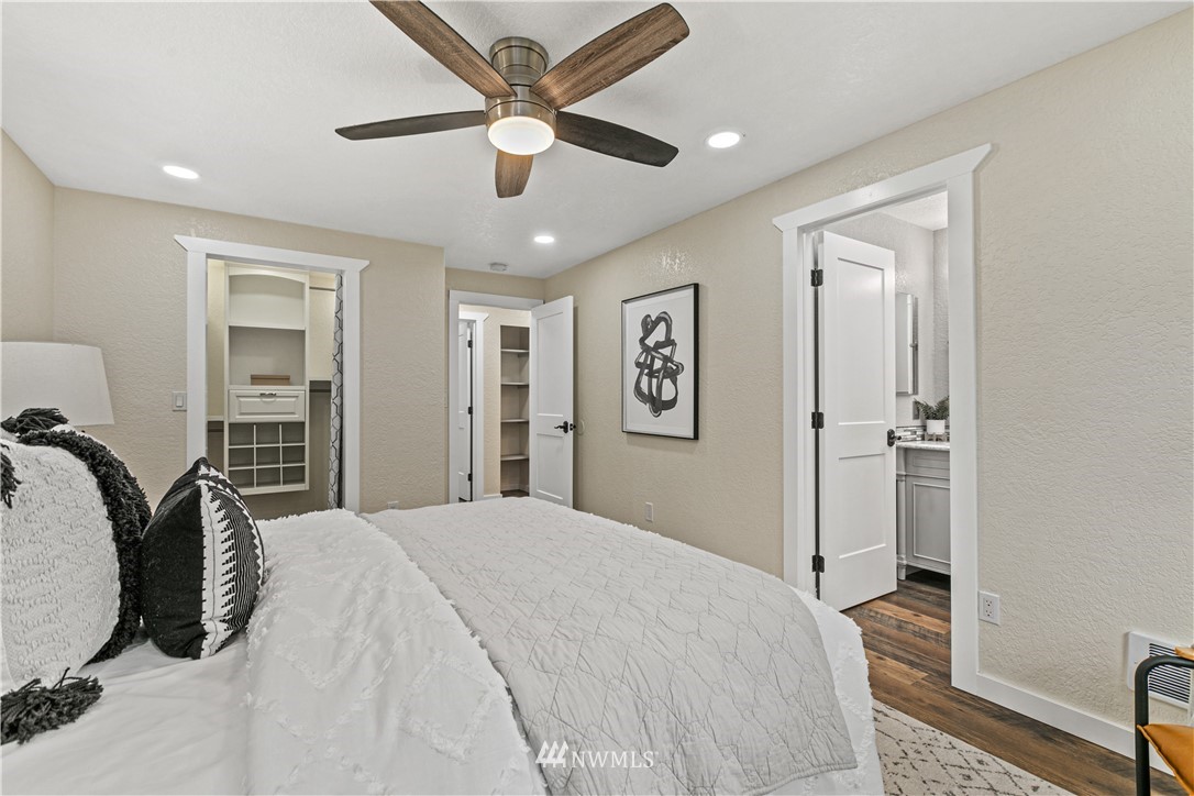 23005 13th Place West Bothell, WA 98021 - Photo 13 of 22