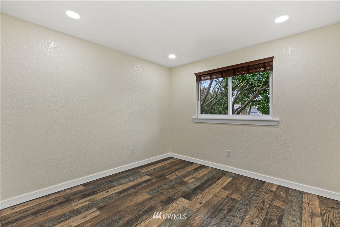 23005 13th Place West Bothell, WA 98021 - Photo 18 of 22