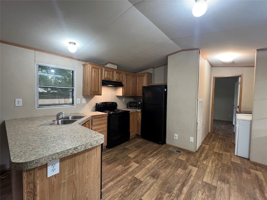 23711 Sorters Road Porter, TX 77365 - Photo 3 of 15 Refrigerator and microwave included