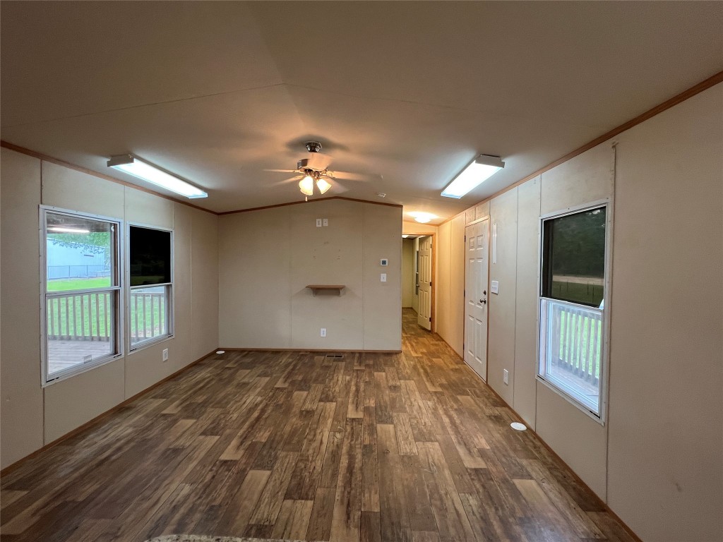 23711 Sorters Road Porter, TX 77365 - Photo 6 of 15 Living room