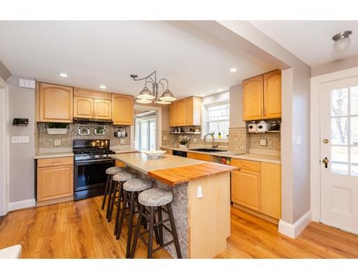 61 Stickney Road Medford, MA 02155 - Photo 6 of 26 Gallery Image 6