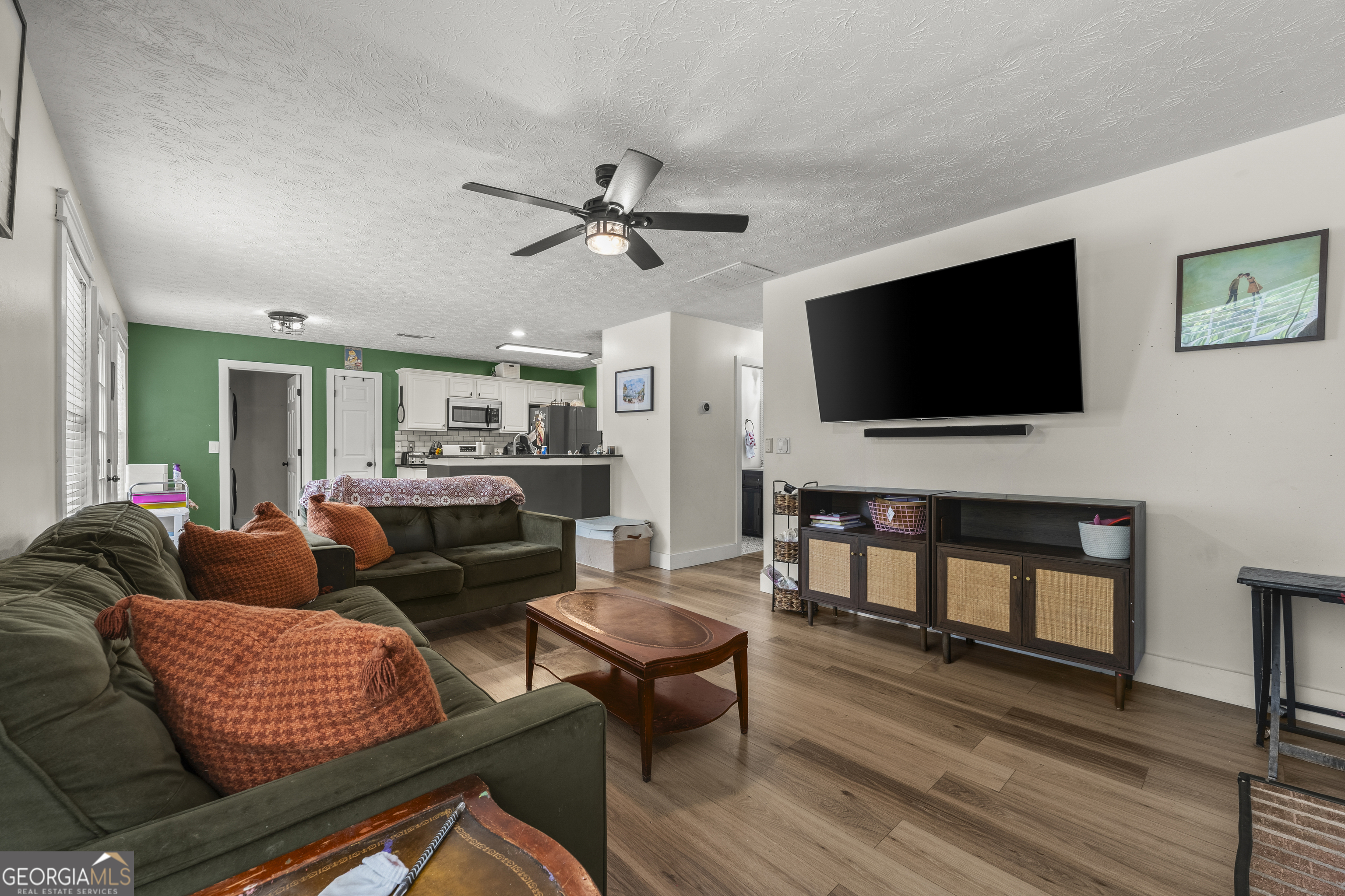 978 Shannon Road Southwest Loganville, GA 30052 - Photo 13 of 42