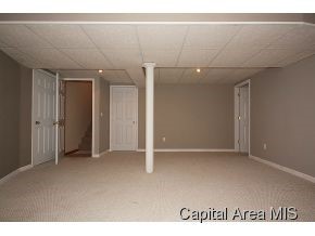 3150 Otter Lane Springfield, IL 62712 - Photo 15 of 21 Gallery Image 15