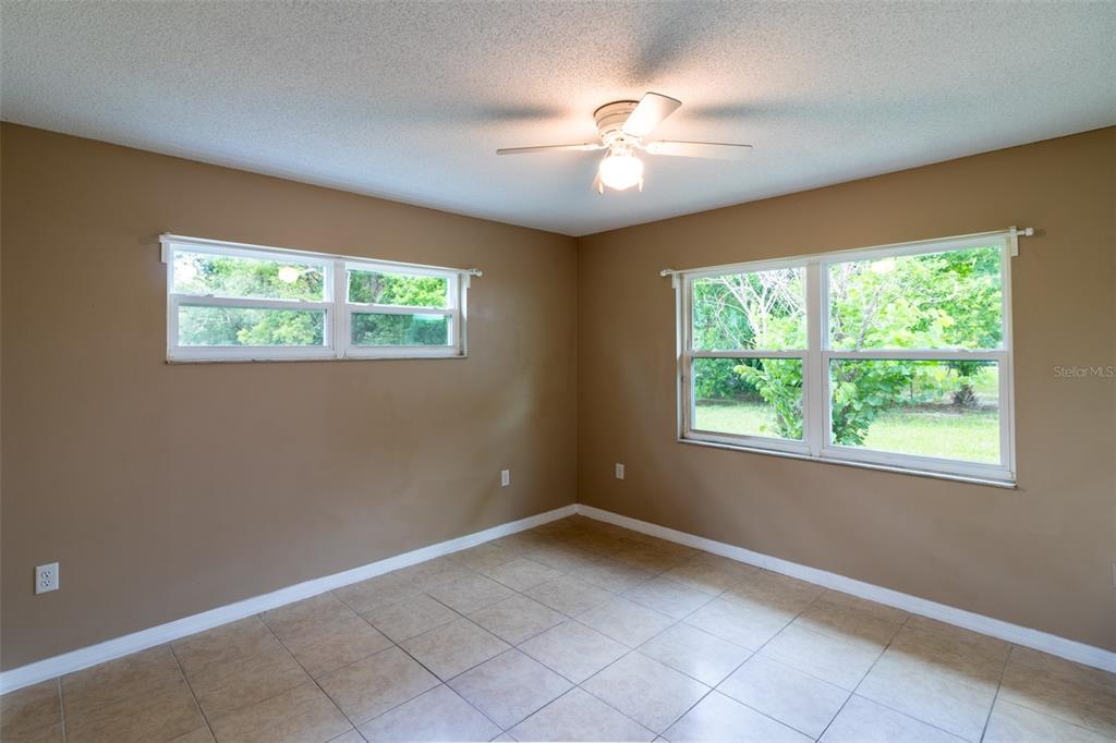 474 Spring Lane Ocala, FL 34472 - Photo 8 of 40