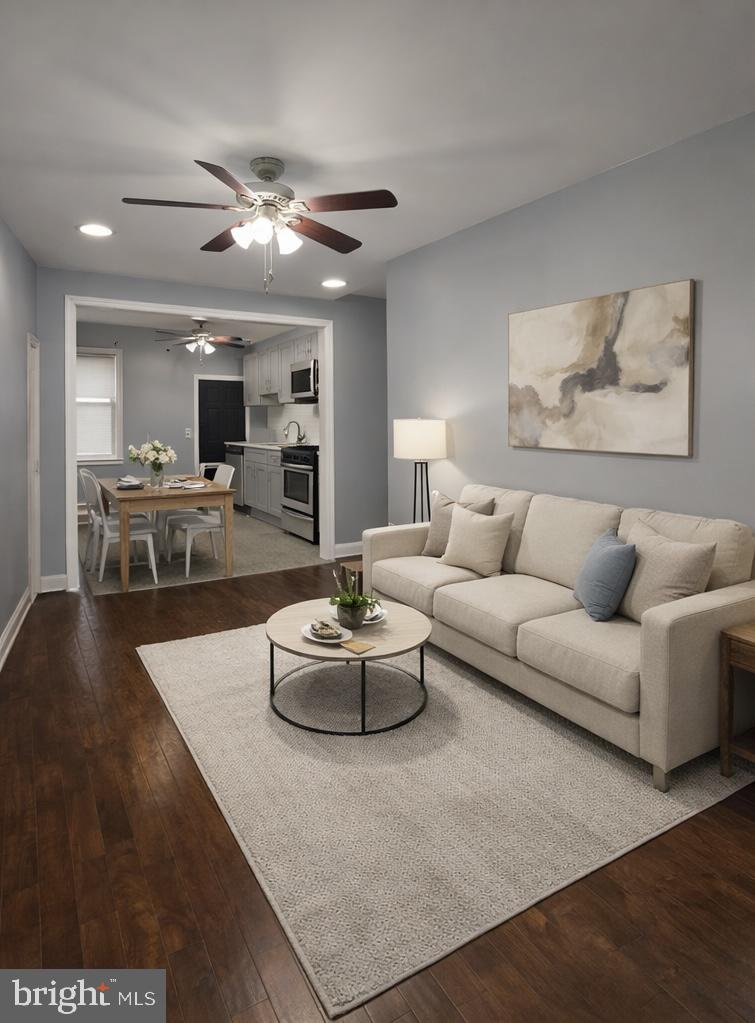 437 Fitzgerald Street Philadelphia, PA 19148 - Photo 3 of 16