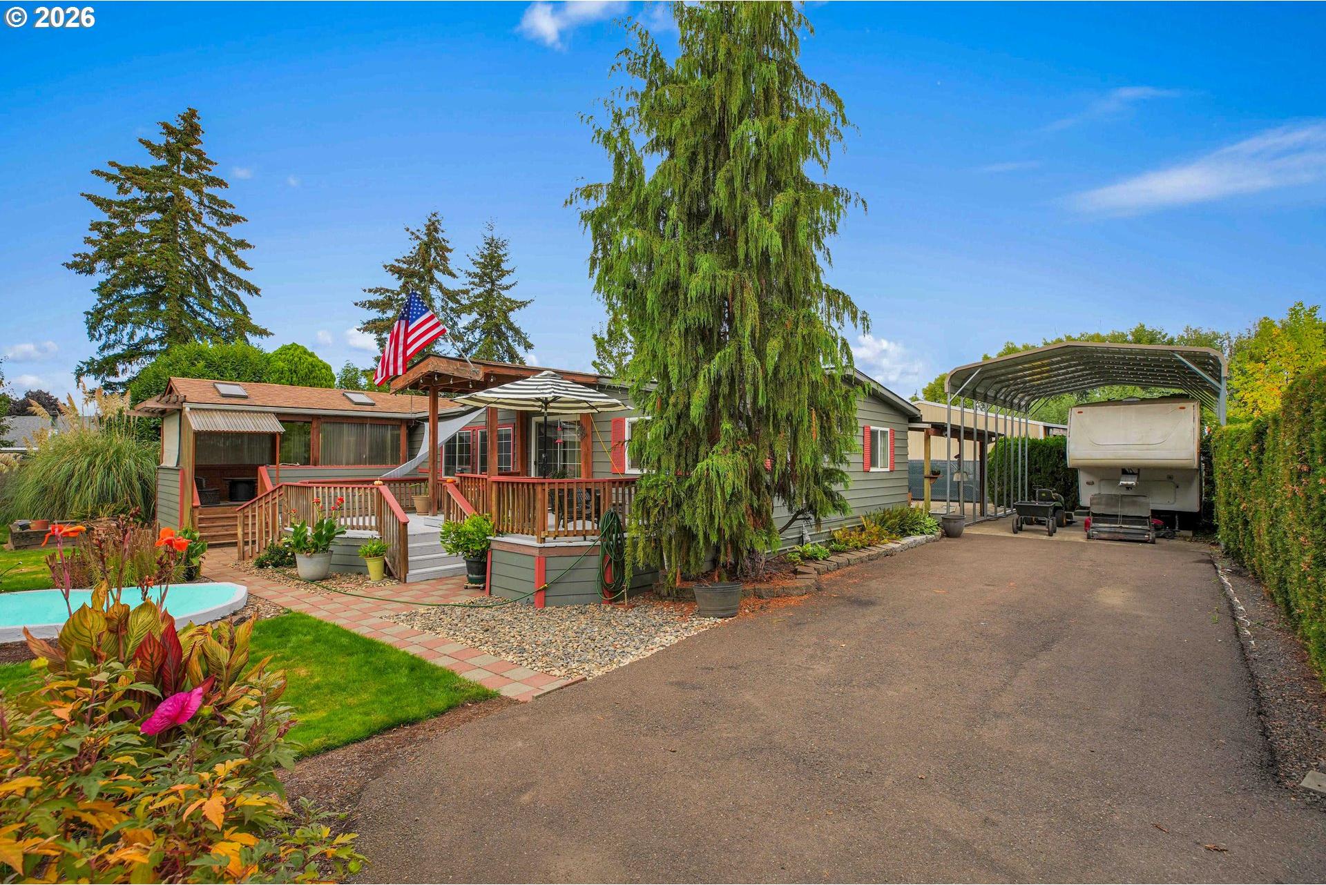 11798 Northeast Carl Road Woodburn, OR 97071 - Photo 7 of 48 Gallery Image 7