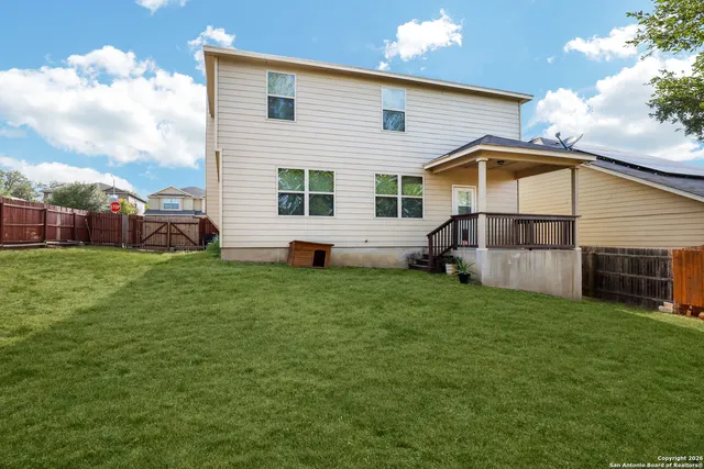 $2,100 | 1330 Alaskan Wolf, San Antonio, TX 78245