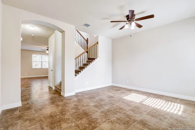 $2,100 | 1330 Alaskan Wolf, San Antonio, TX 78245