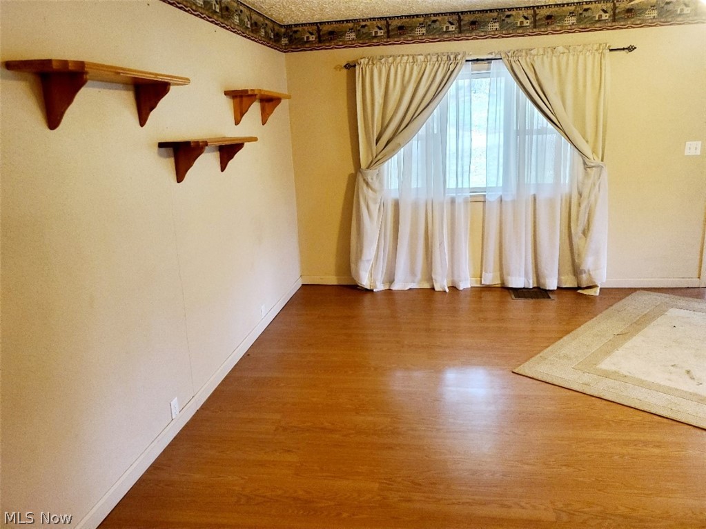 5990 Klass Road Cambridge, OH 43725 - Photo 8 of 33 Gallery Image 8