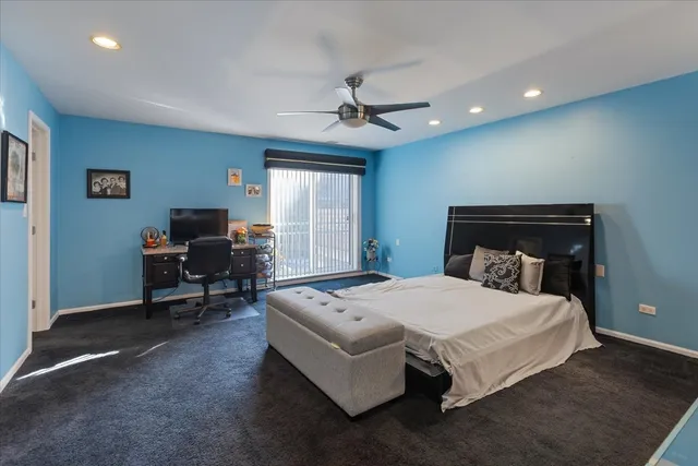 $349,900 | 4757 Howard Street, Unit 205, Skokie, IL 60076