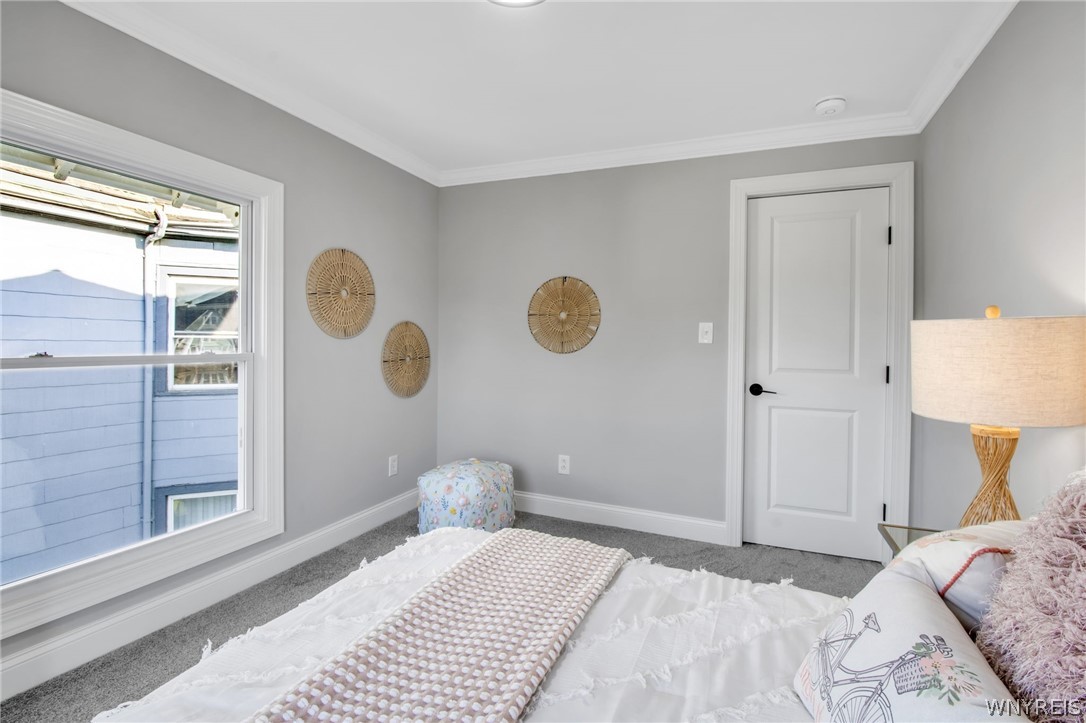 84 Hedley Place Buffalo, NY 14208 - Photo 17 of 35