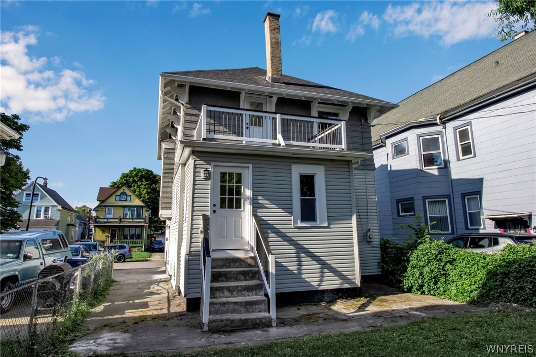 84 Hedley Place Buffalo, NY 14208 - Photo 2 of 35