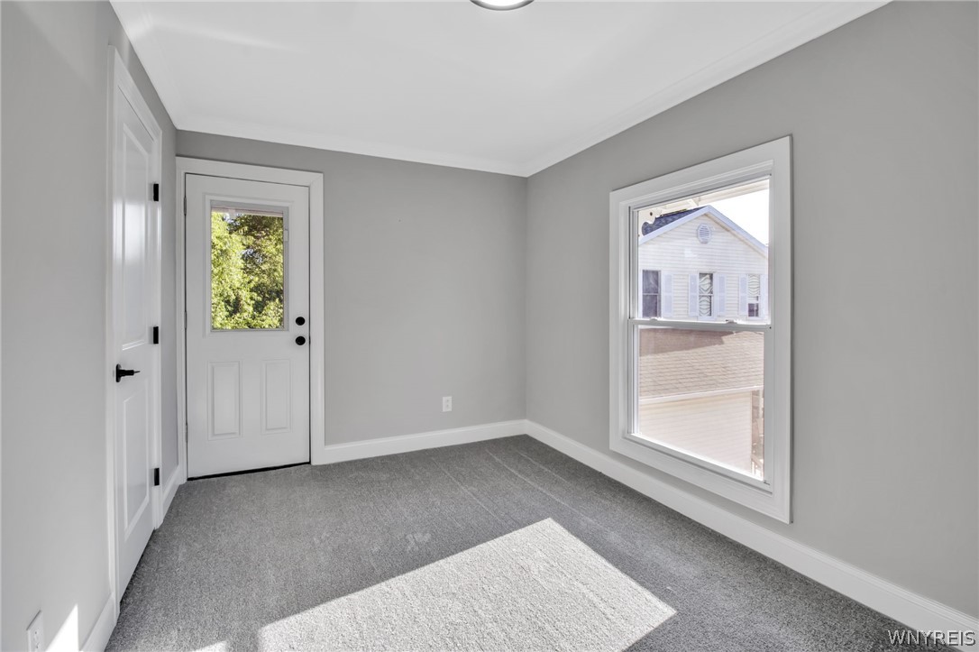 84 Hedley Place Buffalo, NY 14208 - Photo 23 of 35