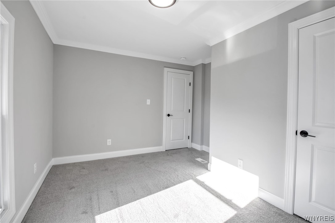 84 Hedley Place Buffalo, NY 14208 - Photo 26 of 35