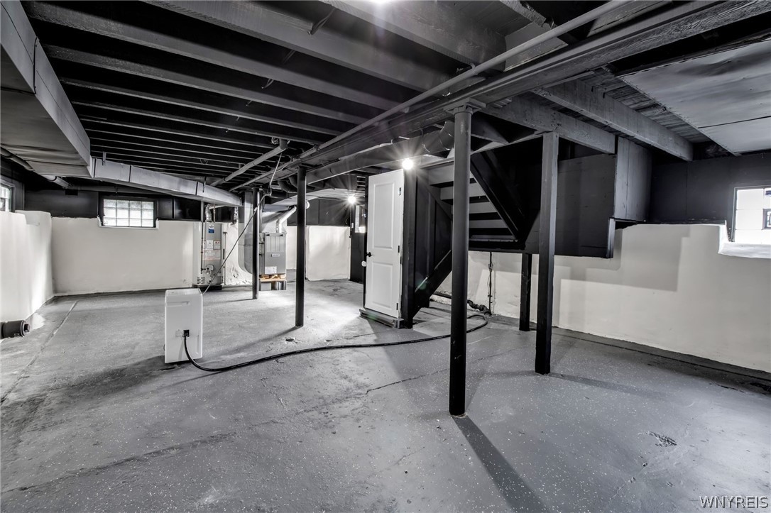 84 Hedley Place Buffalo, NY 14208 - Photo 33 of 35