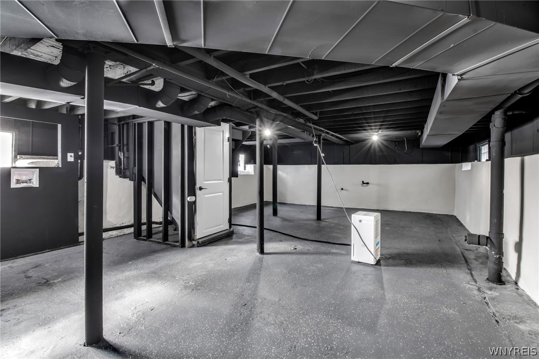 84 Hedley Place Buffalo, NY 14208 - Photo 34 of 35