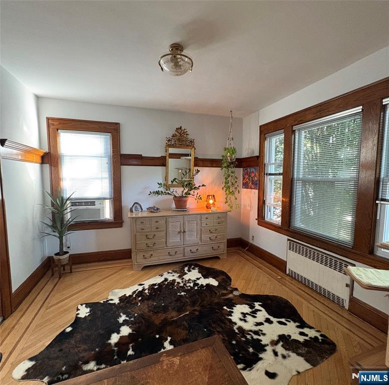 413 Morse Avenue, Unit WHOLE HOUSE Ridgefield, NJ 07657 - Photo 8 of 23