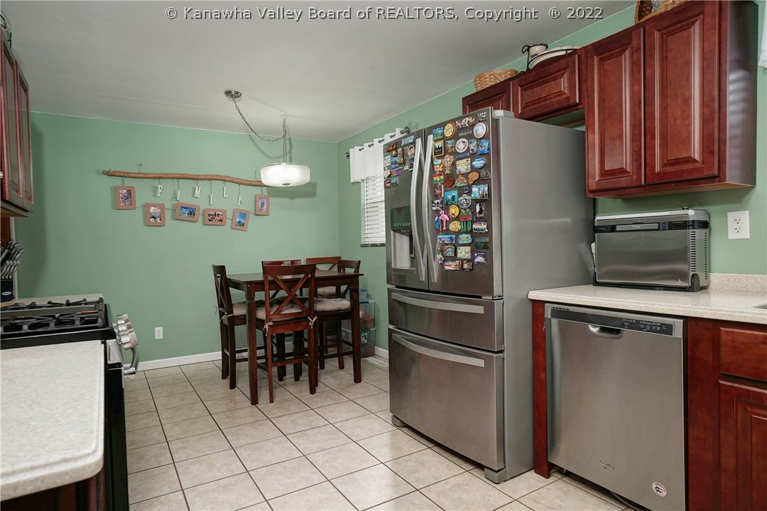 110 3rd Avenue Elkview, WV 25071 - Photo 8 of 21 Gallery Image 8