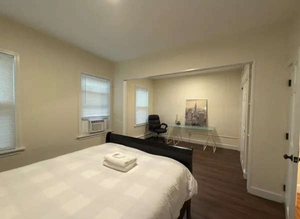 $2,305 | 20 Pompeii Street, Unit 2, Boston, MA 02119