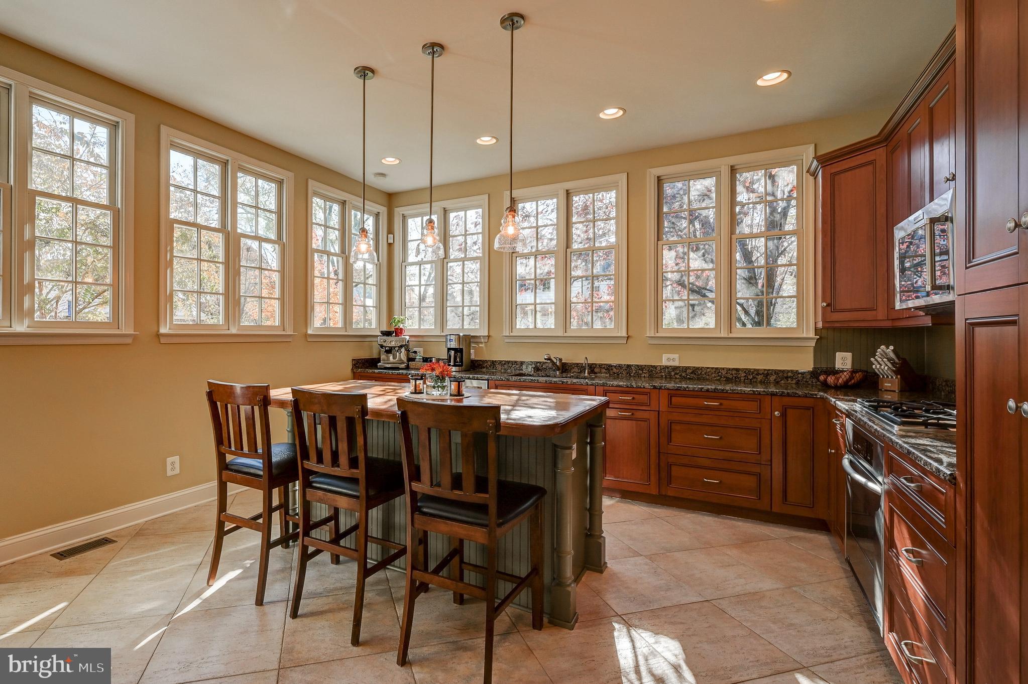 111 Enfield Road Baltimore, MD 21212 - Photo 21 of 51