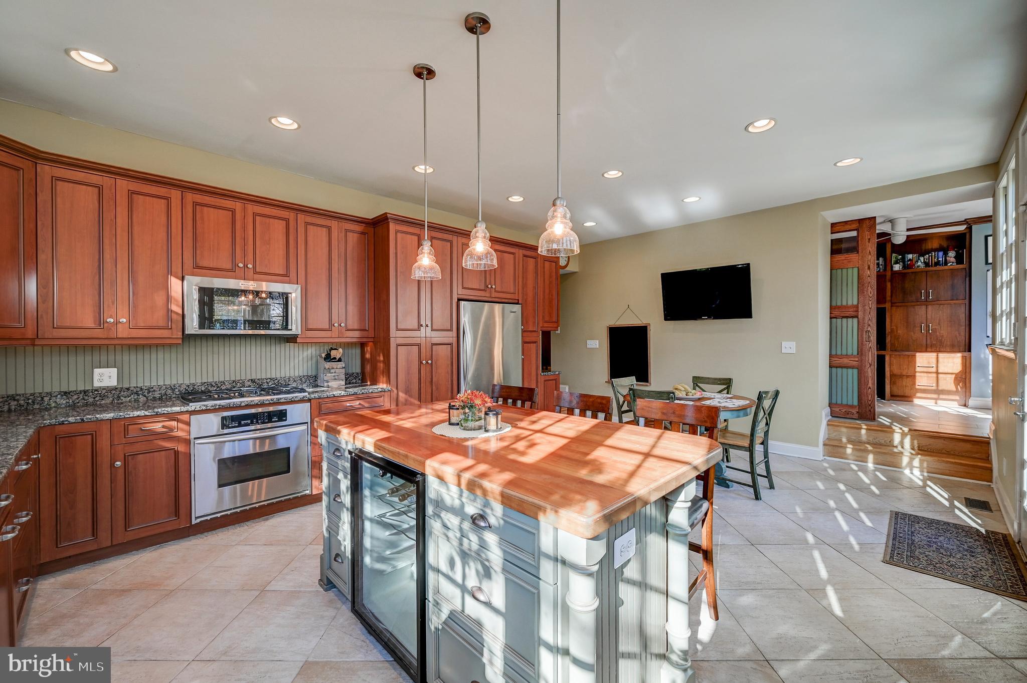 111 Enfield Road Baltimore, MD 21212 - Photo 24 of 51