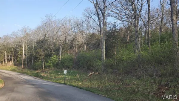 $47,000 | 3507 Red Oak Drive, Imperial, MO 63052