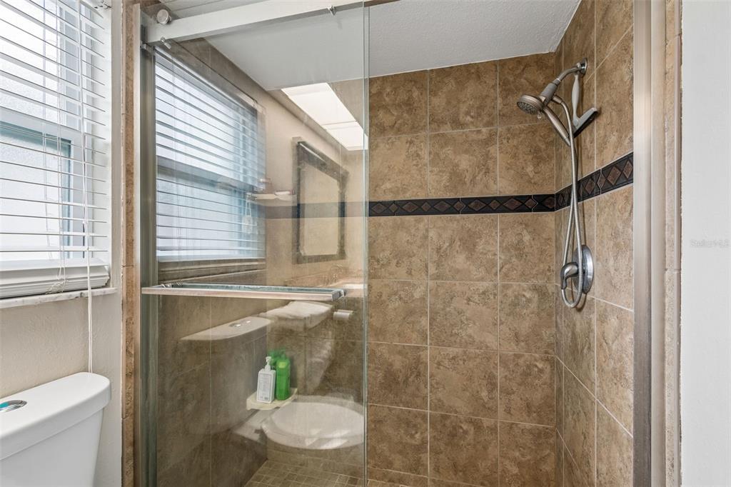 9548 123rd Way Seminole, FL 33772 - Photo 18 of 63