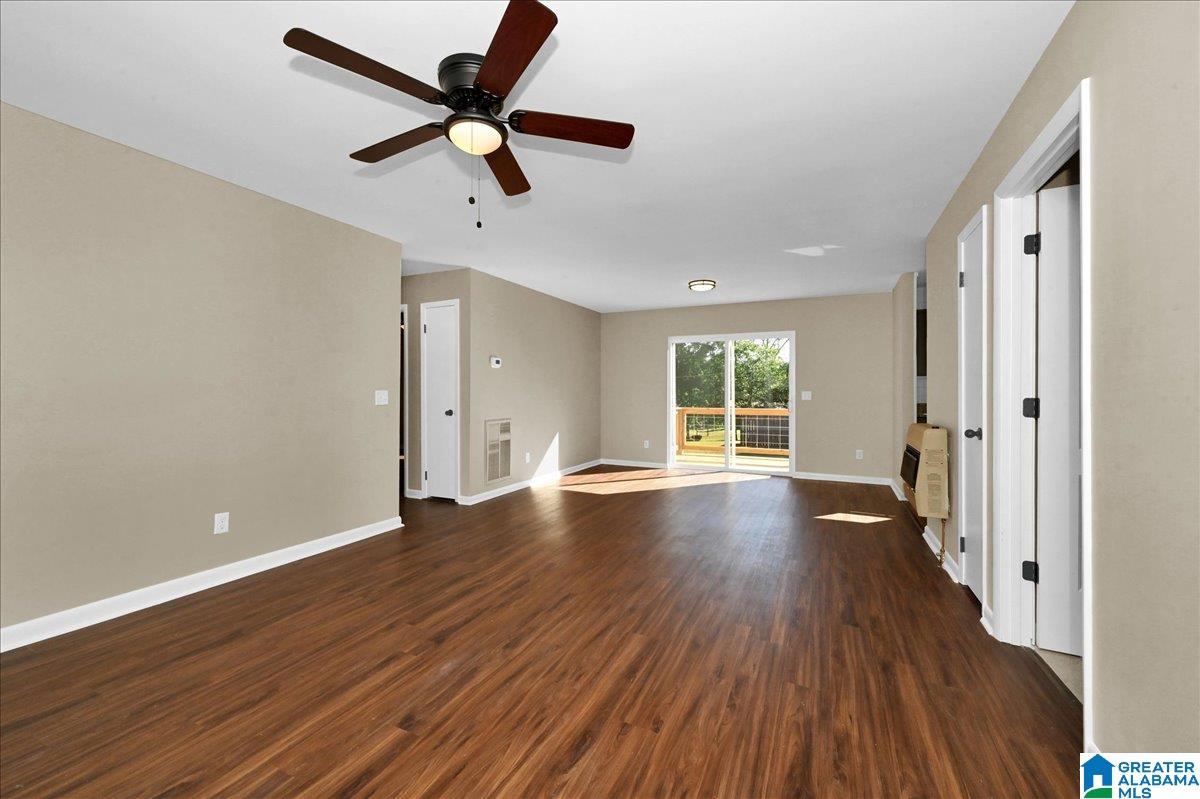 207 Walker Drive Southwest Arab, AL 35016 - Photo 6 of 28
