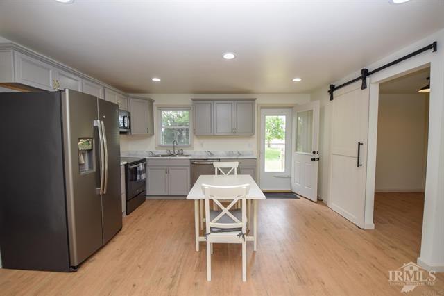 1213 East Fuson Road Muncie, IN 47302 - Photo 8 of 31 Gallery Image 8