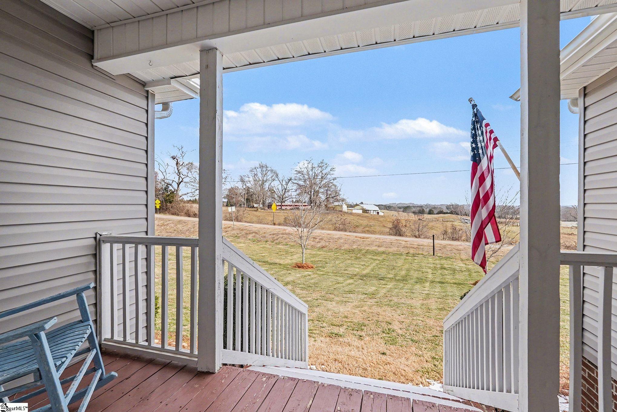 121 Bridgewater Road Pickens, SC 29671 - Photo 5 of 36