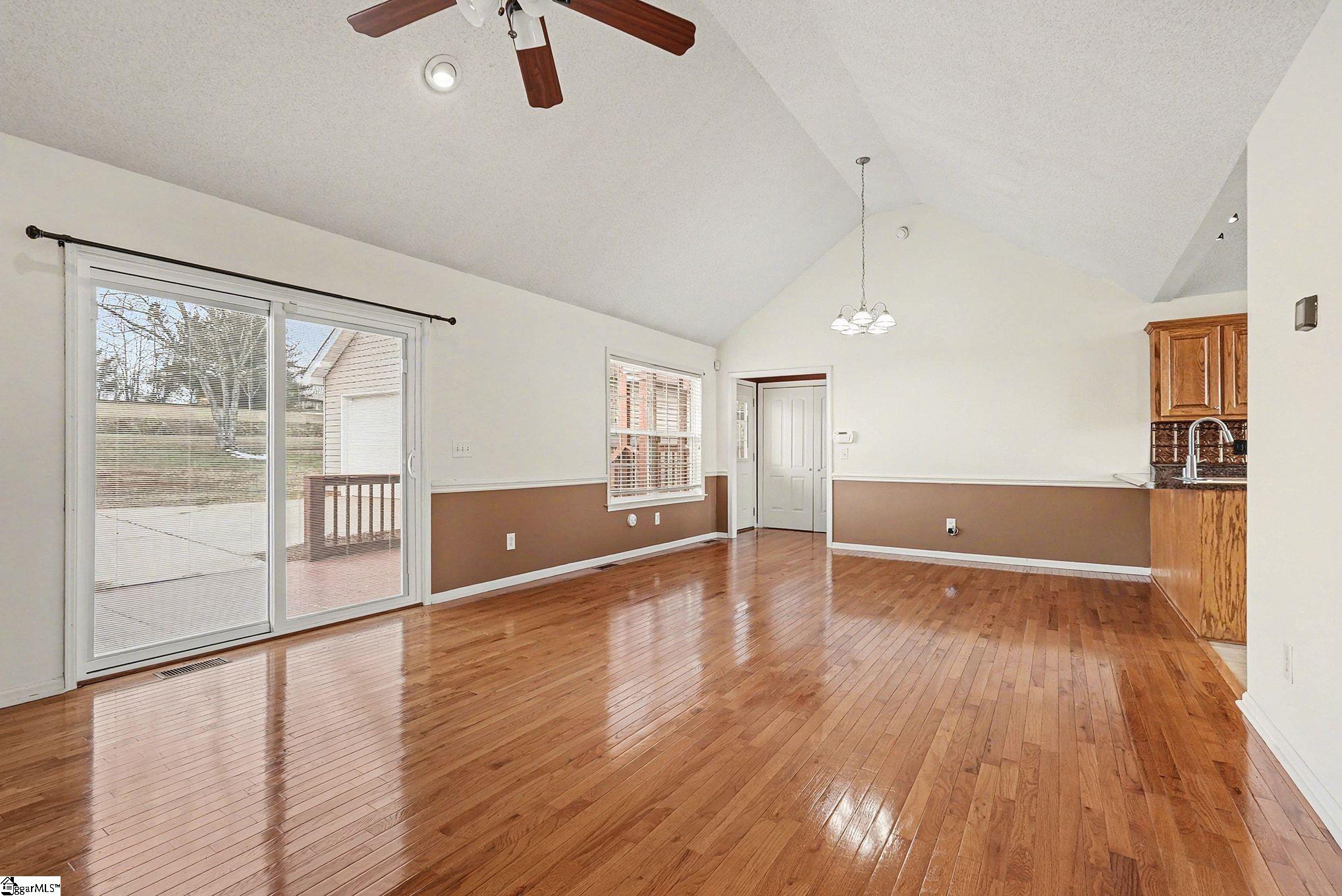 121 Bridgewater Road Pickens, SC 29671 - Photo 9 of 36