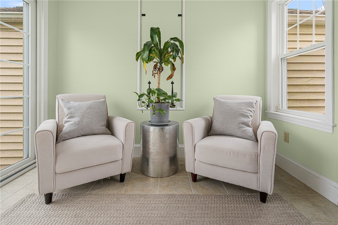19 Bryant Road Cranston, RI 02910 - Photo 25 of 30 Gallery Image 25