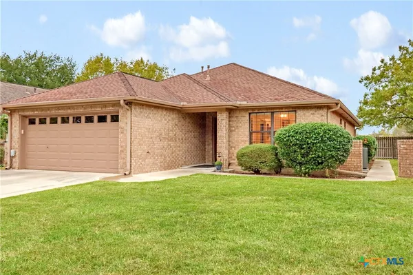 $284,500 | 124 Gardenridge Drive, Seguin, TX 78155