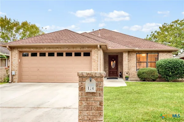 $284,500 | 124 Gardenridge Drive, Seguin, TX 78155