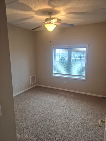 $2,800 | 1479 North Milwaukee Avenue, Unit 309, Libertyville, IL 60048